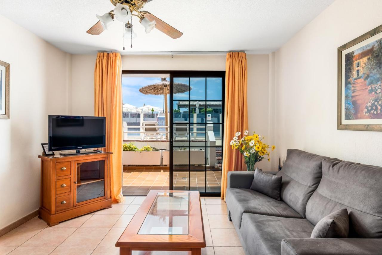 Club Tenerife Apartments Los Cristianos  Exterior photo