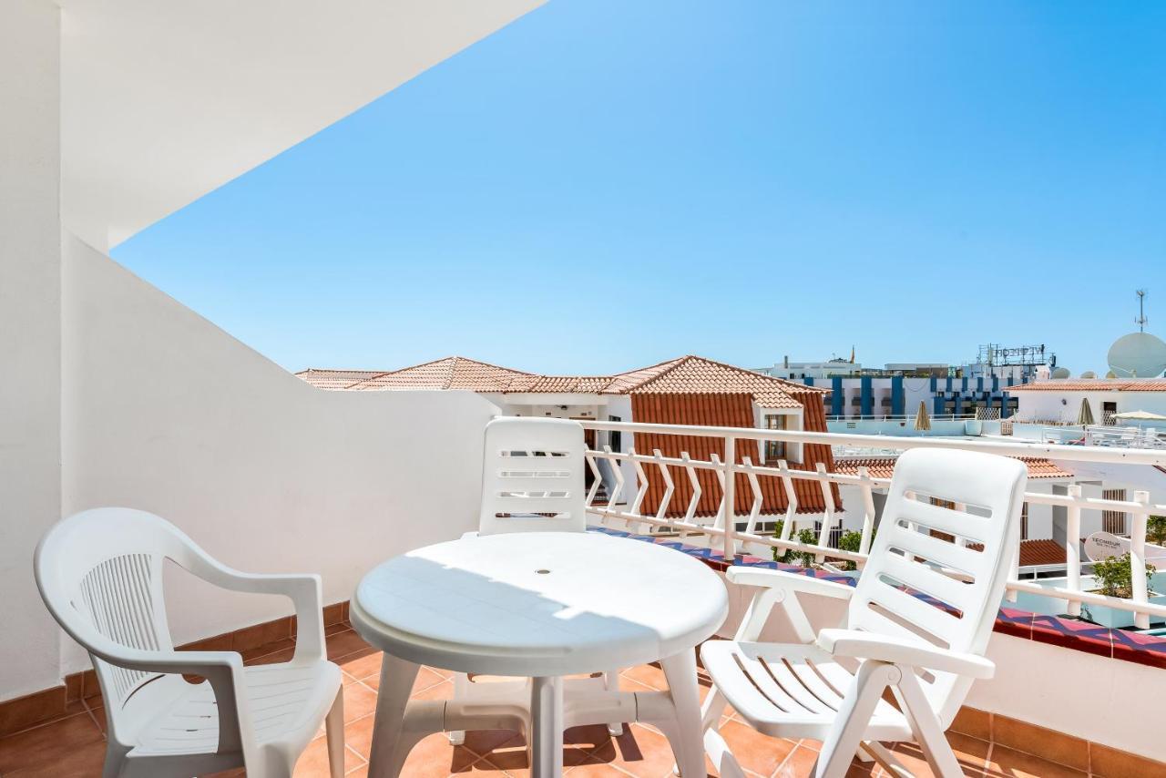 Club Tenerife Apartments Los Cristianos  Exterior photo