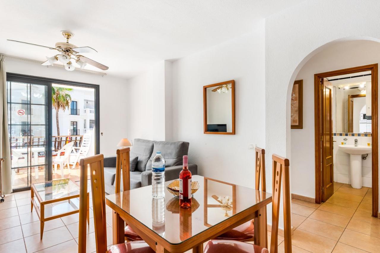 Club Tenerife Apartments Los Cristianos  Exterior photo