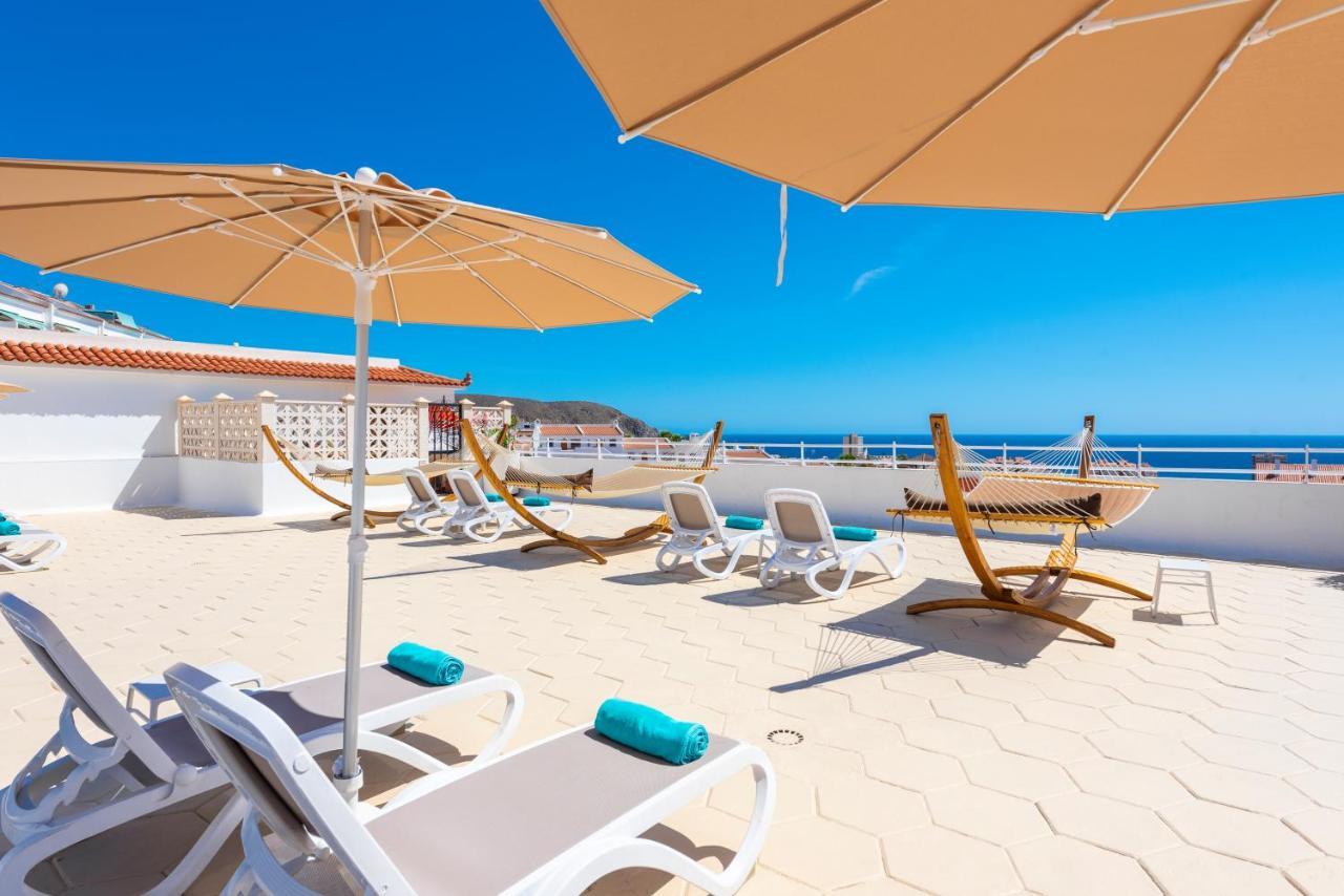 Club Tenerife Apartments Los Cristianos  Exterior photo