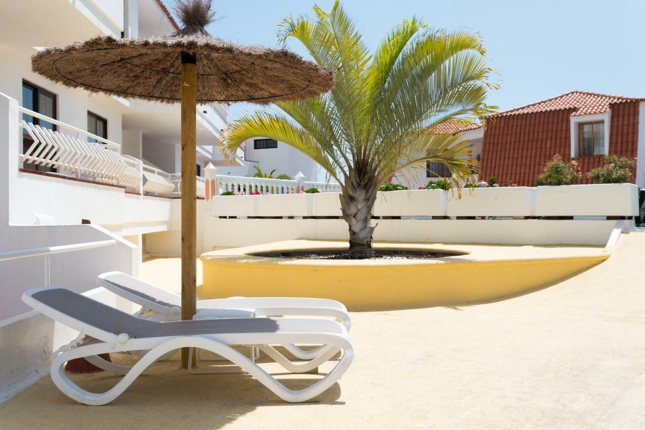 Club Tenerife Apartments Los Cristianos  Exterior photo