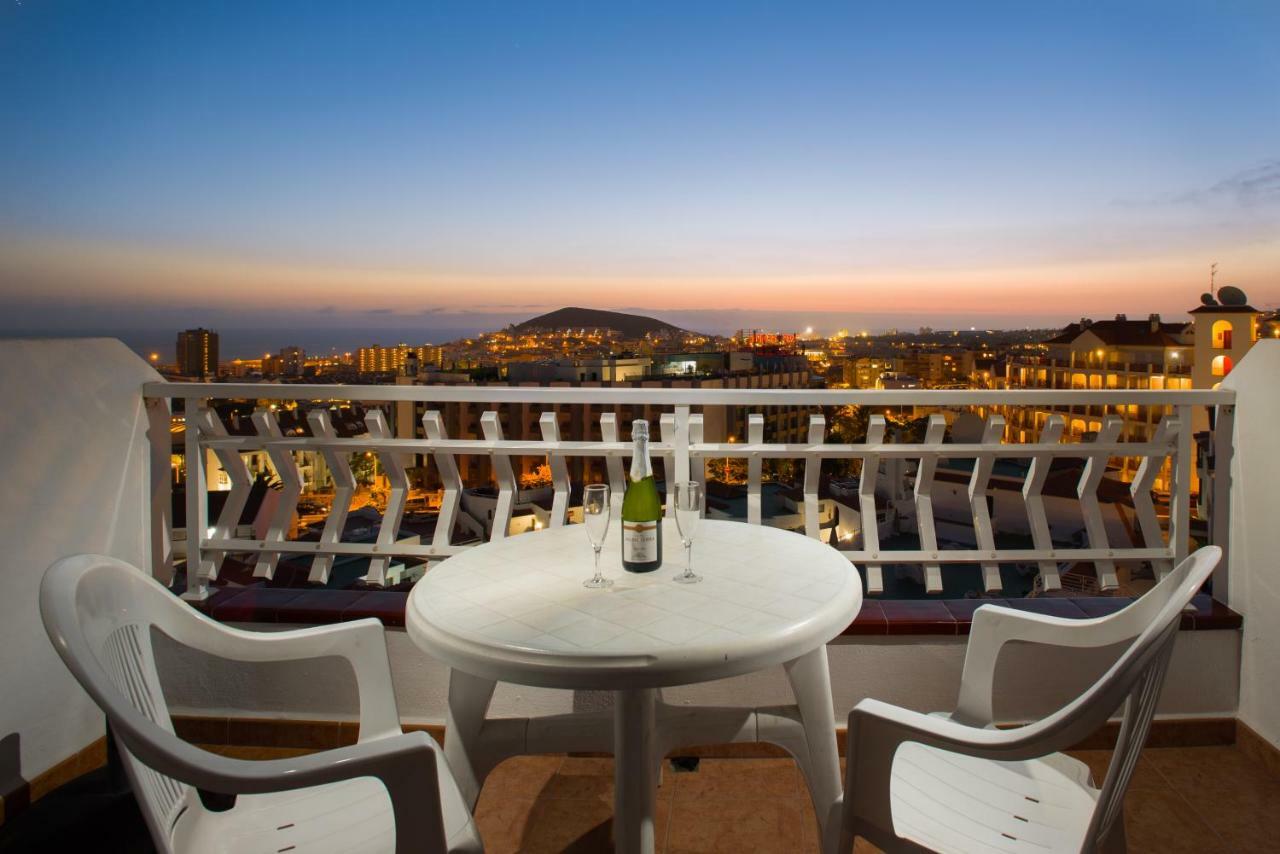 Club Tenerife Apartments Los Cristianos  Exterior photo